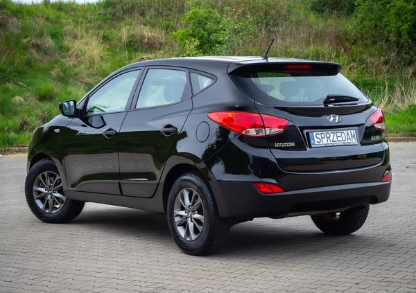 Hyundai ix35 cena 49900 przebieg: 119000, rok produkcji 2015 z Głogów małe 781